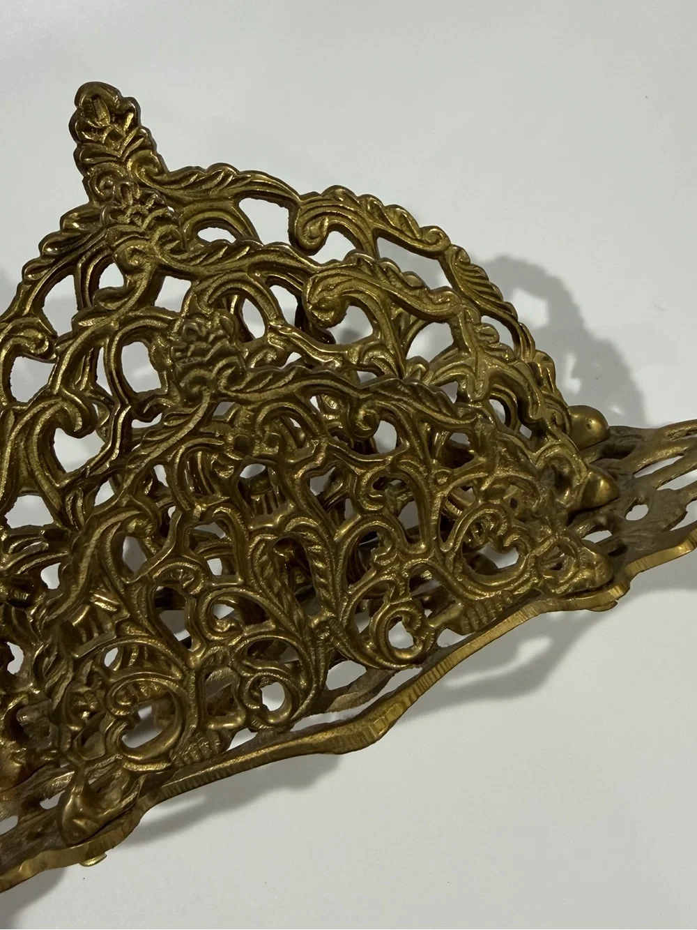 Set of 3 Vintage Ornate Art Nouveau Hollywood Regency Brass Letter Napkin Holder